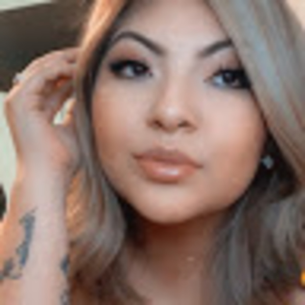 Meet your Posher, Ara